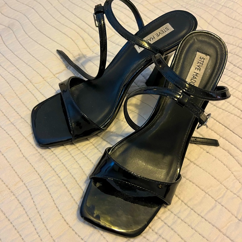 Black patent Steve Madden size 8 stiletto